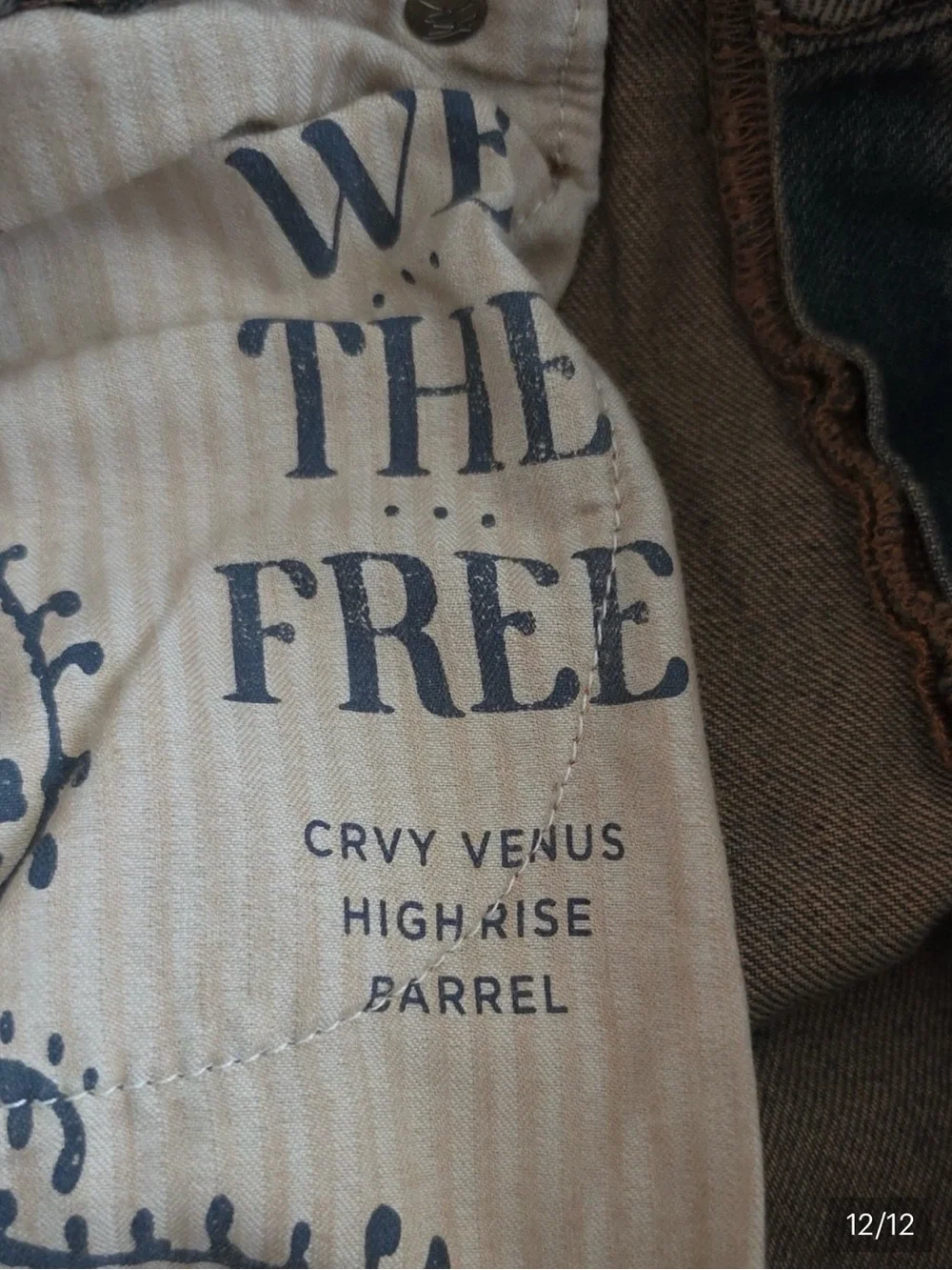 NWT We The Free CRVY Venus Barrels